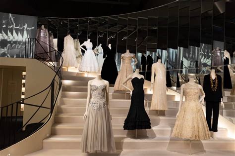 chanel tentoonstelling londen|coco Chanel exhibition 2023.